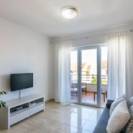 2 Pools-2 By Interhome Sutivan