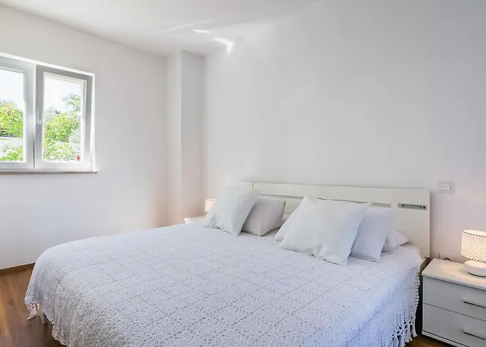 Apartman 2 Pools-2 By Interhome *